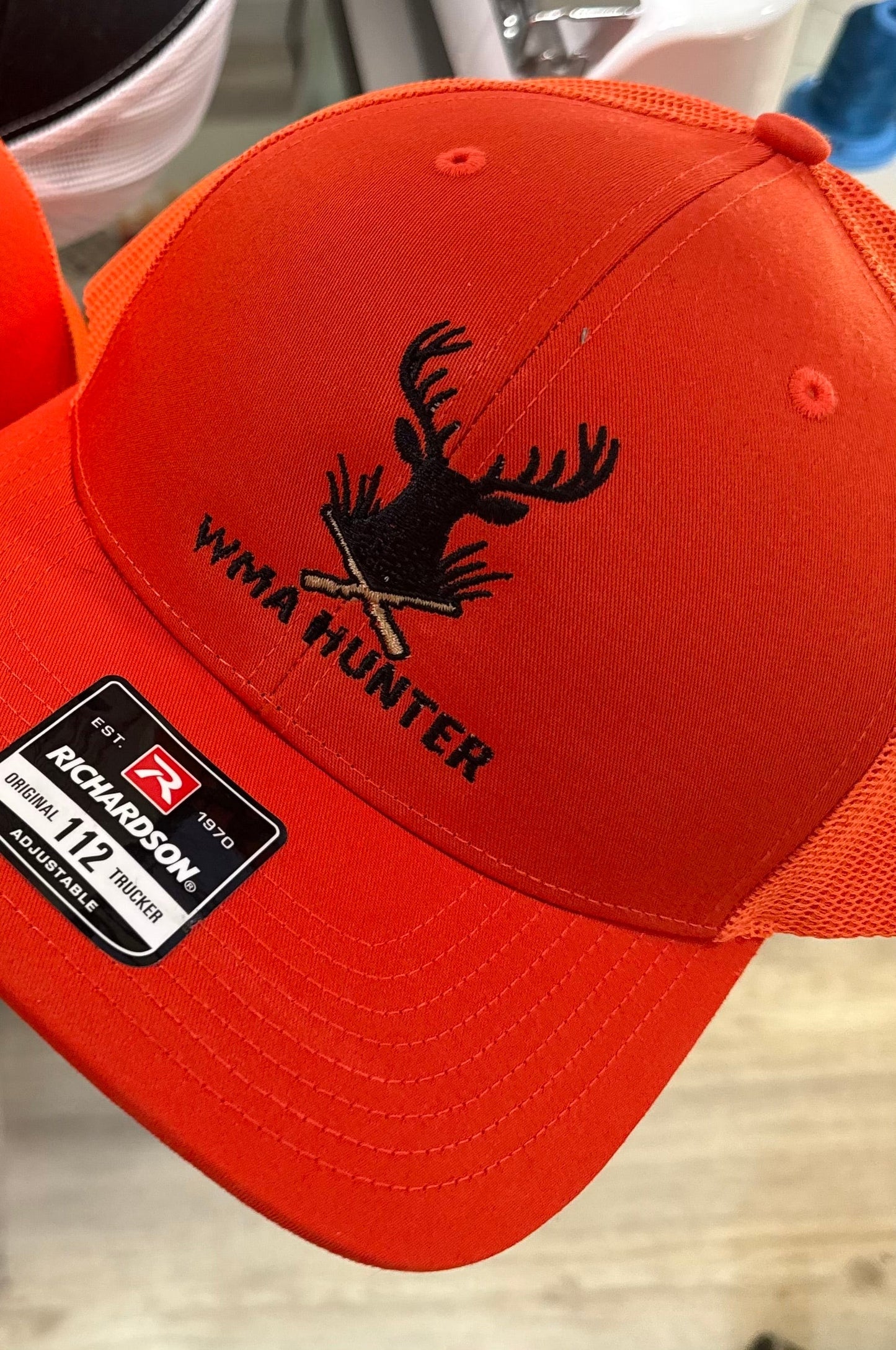 Logo Richardson 112 Trucker Hat